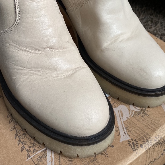 Free People James Chelsea Boot - Picture 3 of 6